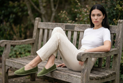 Celadon Le Babine Classiche - scarpe friulane artigianali in velluto indossate