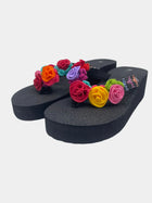 Flip flops con zeppa nere con rose colorate