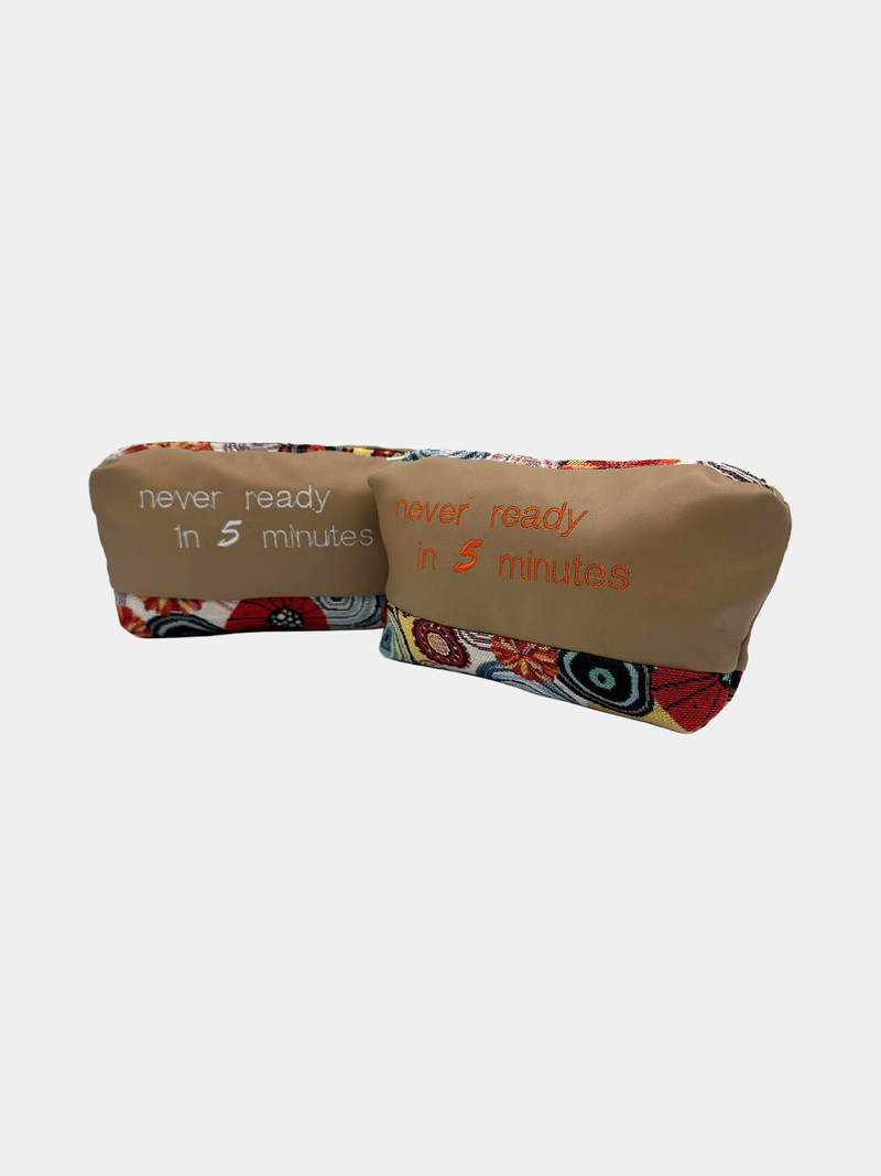 Pochette Never Ready in 5 Minutes Arancio