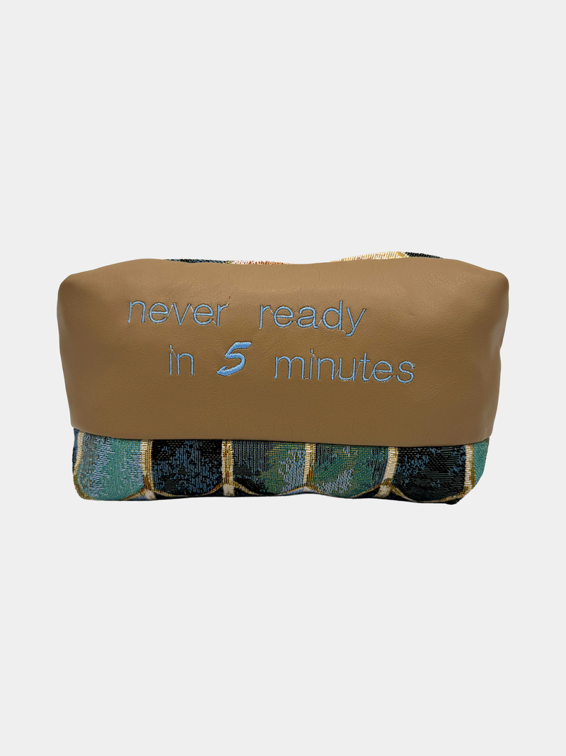 Pochette Never Ready in 5 Minutes Verde