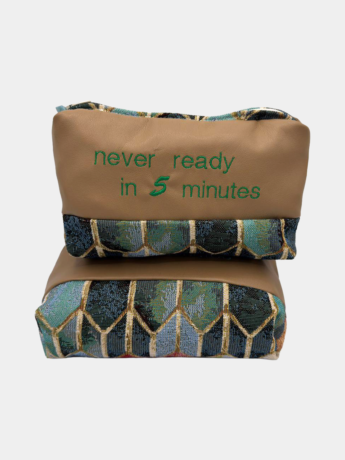 Pochette Never Ready in 5 Minutes Verde