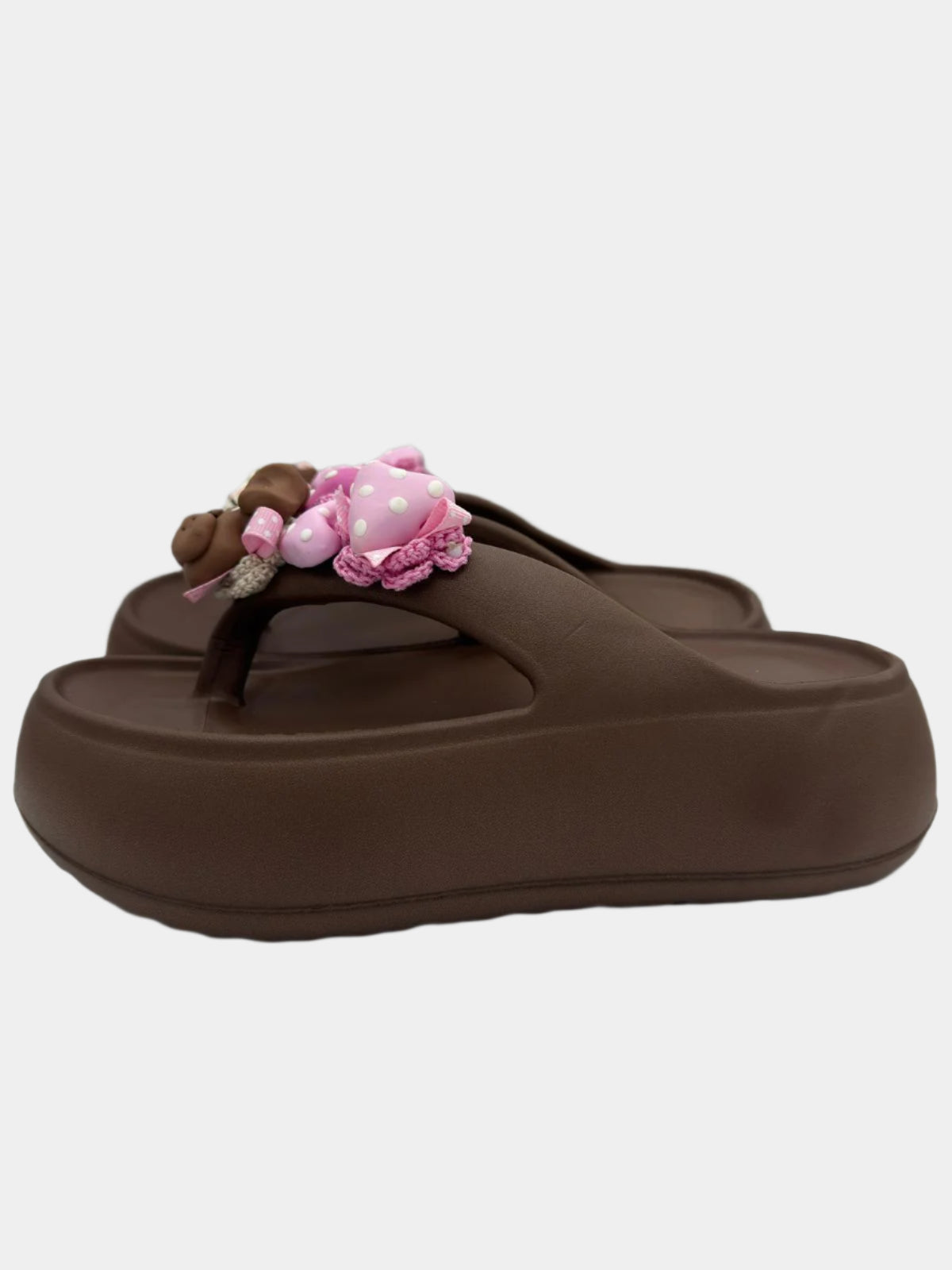 Flip-Flops modello platform alta marrone con dettagli Pets e Cuori rosa