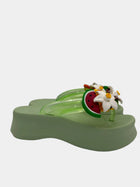 Flip-Flops modello zeppa alta verde mela con fascetta trasparente e dettagli zagara e frutti